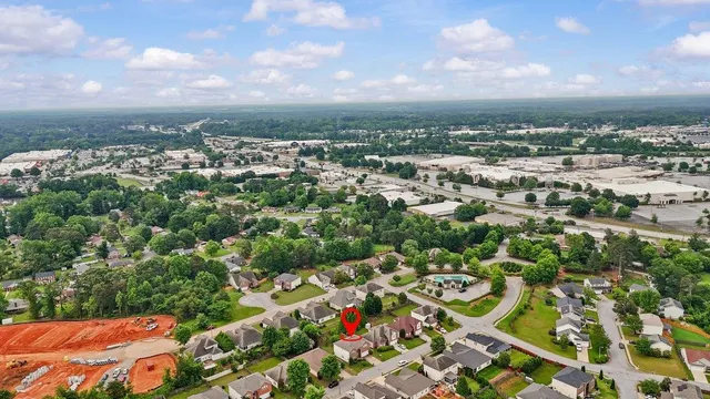 $369,000 | 206 Collingwood Lane, Spartanburg, SC 29301