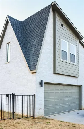 $3,000 | 306 Oakbend Drive, Lewisville, TX 75067