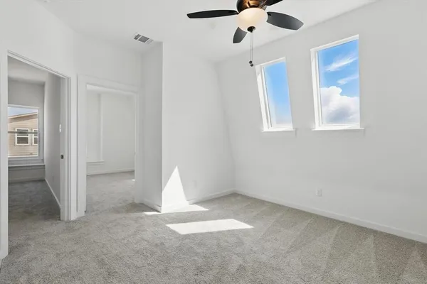 $3,000 | 306 Oakbend Drive, Lewisville, TX 75067