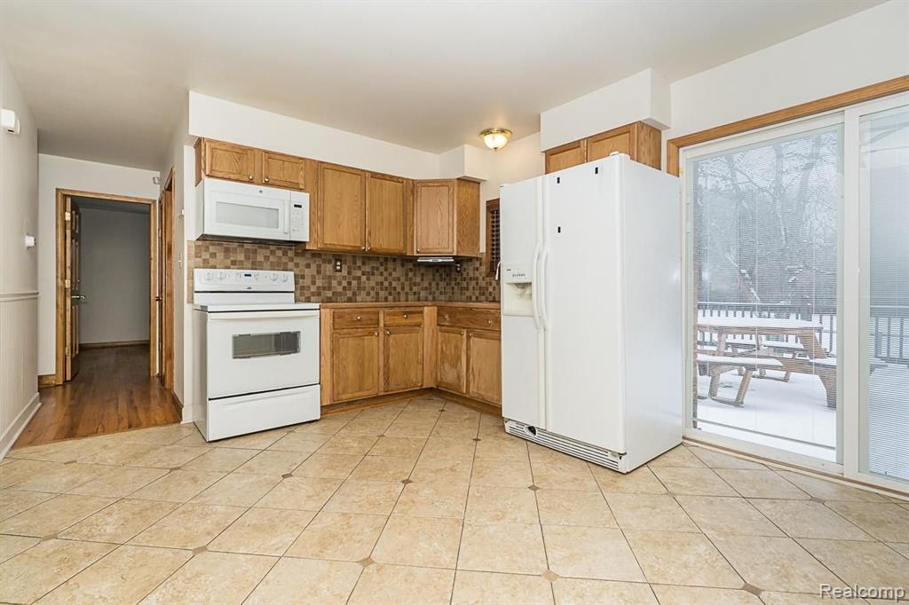 1800 Gravel Ridge Drive Rochester Hills, MI 48307 - Photo 8 of 22