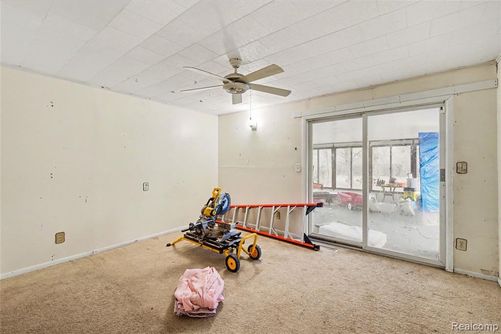 4449 Crosby Road Flint, MI 48506 - Photo 16 of 26 Gallery Image 16