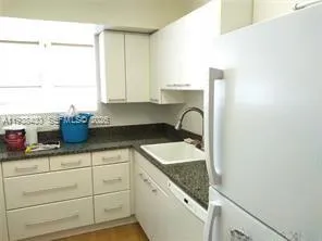 $2,000 | 701 Three Islands Boulevard, Unit 407, Hallandale Beach, FL 33009