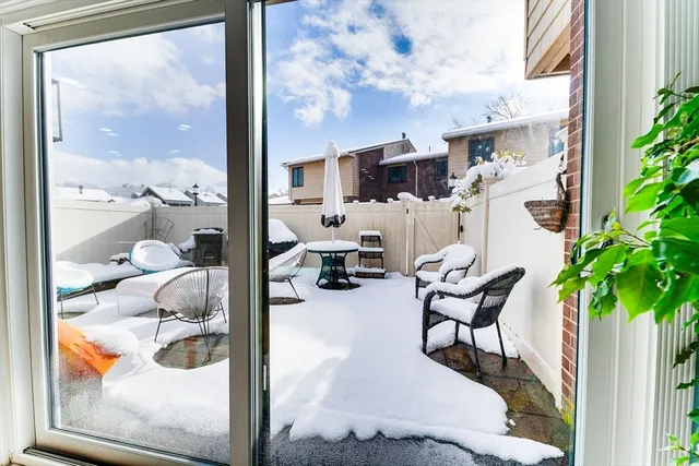 $375,000 | 117 Greenbrook Drive, Unit 117, Stoughton, MA 02072