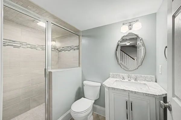 $4,450 | 4317 Lealand Lane, Nashville, TN 37204