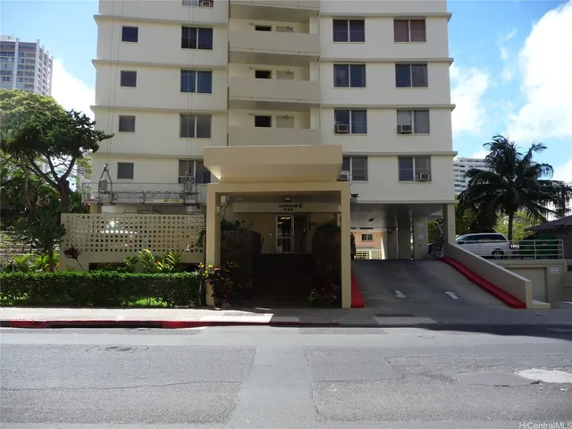 $2,695 | 222 Liliʻuokalani Avenue, Unit 1104, Honolulu, HI 96815