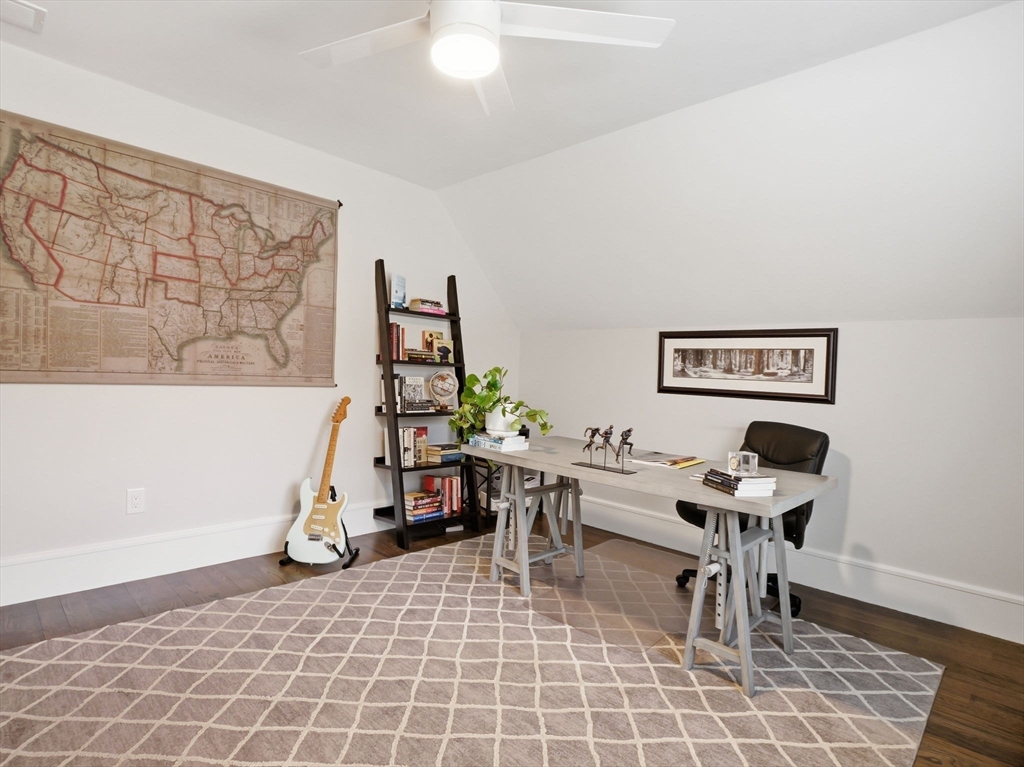 121 Greenwood Road Andover, MA 01810 - Photo 25 of 40