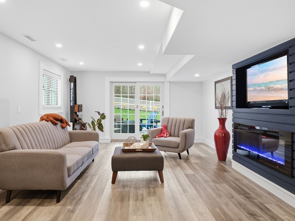 121 Greenwood Road Andover, MA 01810 - Photo 32 of 40