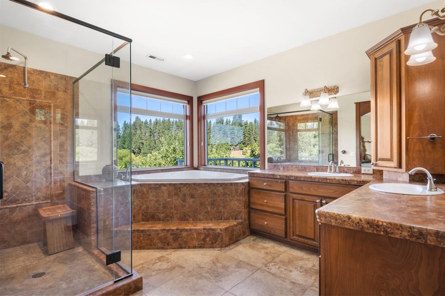 7814 South Ellis Road Spokane, WA 99223 - Photo 36 of 50