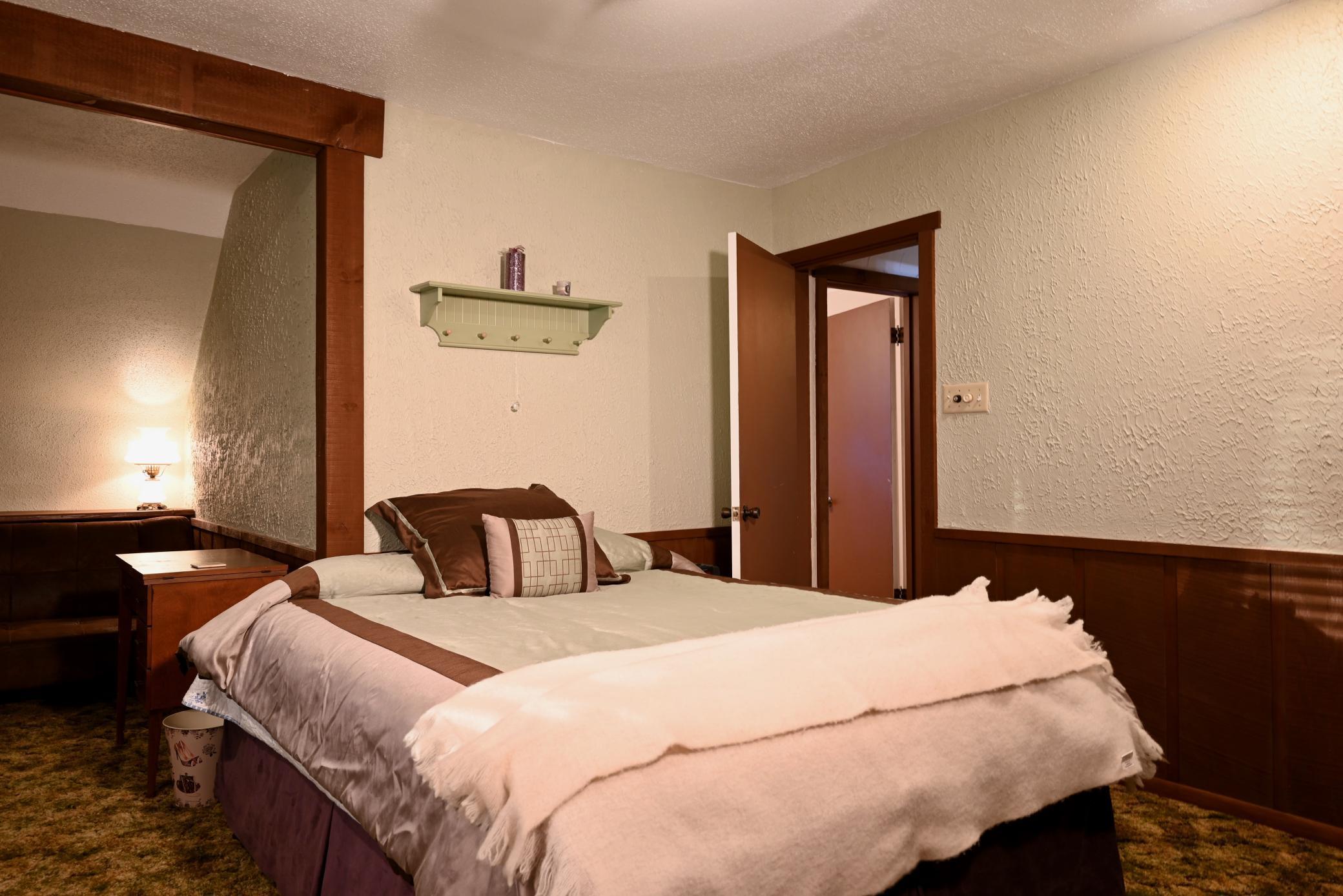 8585 Dale Road Woodbury, MN 55129 - Photo 23 of 46