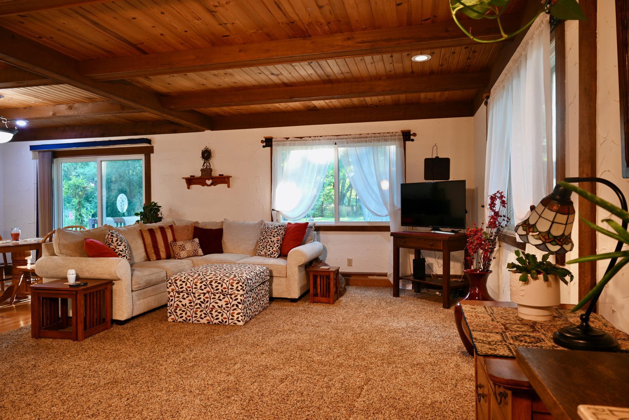 8585 Dale Road Woodbury, MN 55129 - Photo 8 of 46