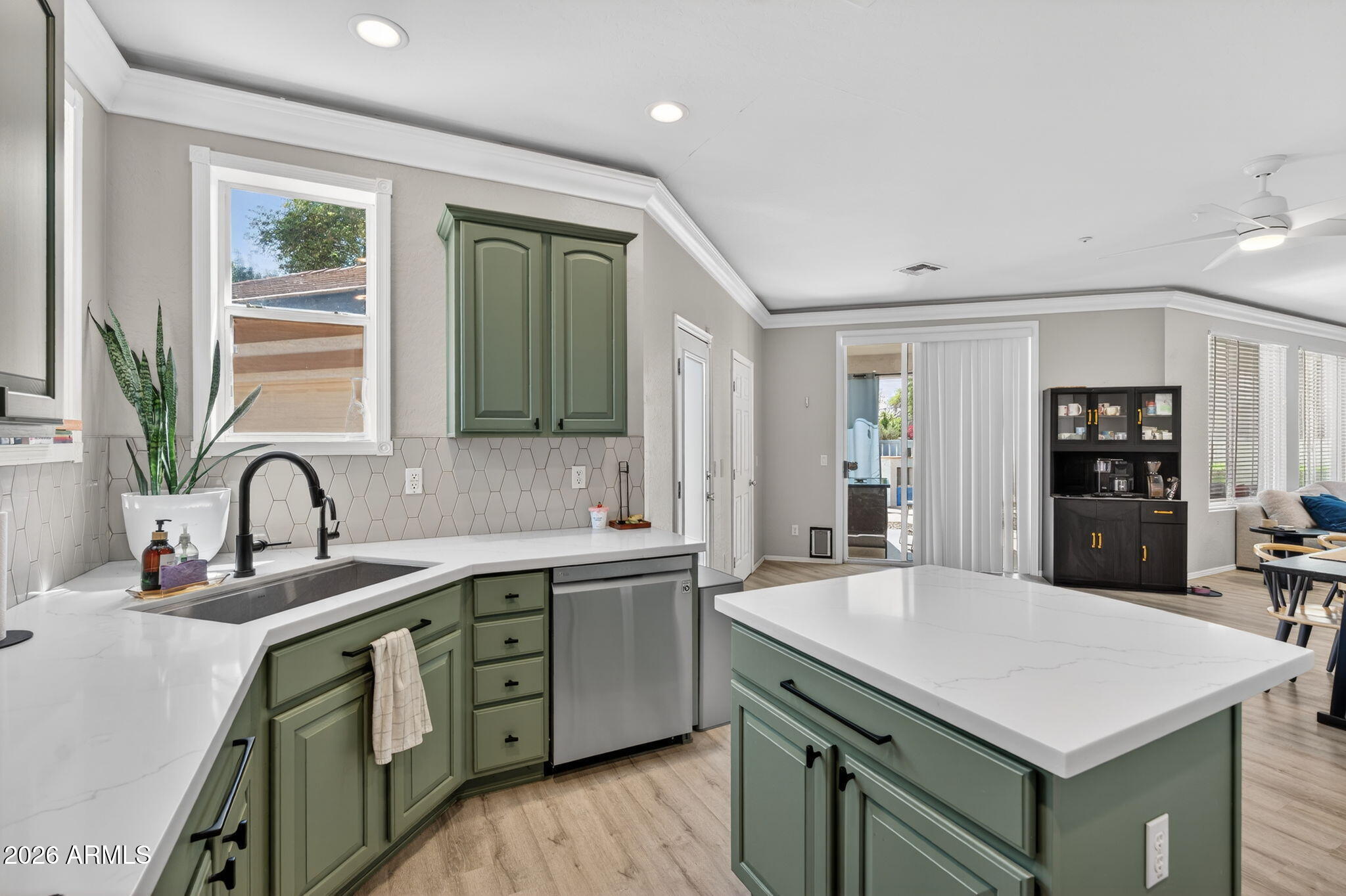 2643 East Valencia Street Gilbert, AZ 85296 - Photo 21 of 52 Kitchen