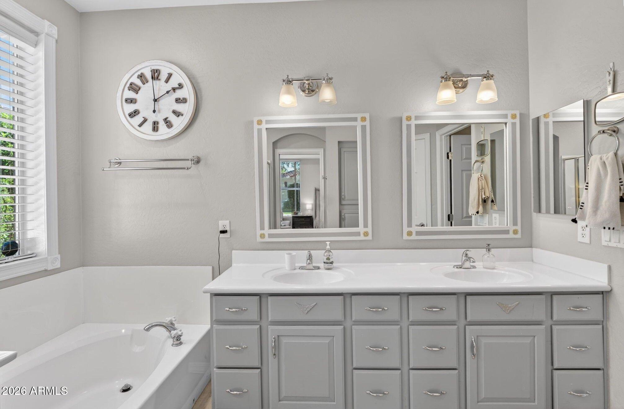 2643 East Valencia Street Gilbert, AZ 85296 - Photo 31 of 52 Primary Bathroom