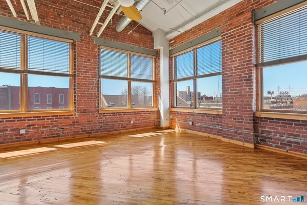 $159,000 | 325 Lafayette Street, Unit 8302, Bridgeport, CT 06604