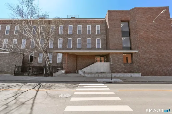 $159,000 | 325 Lafayette Street, Unit 8302, Bridgeport, CT 06604