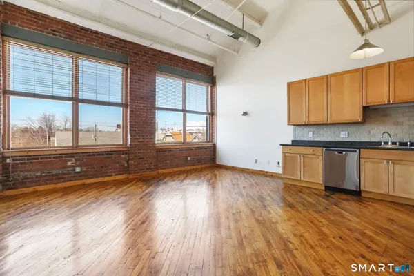 $159,000 | 325 Lafayette Street, Unit 8302, Bridgeport, CT 06604