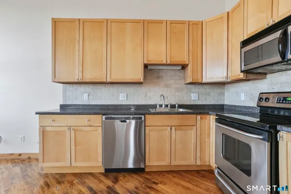 $159,000 | 325 Lafayette Street, Unit 8302, Bridgeport, CT 06604