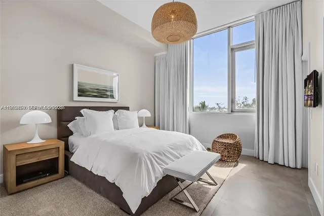 $2,975,000 | 650 Northeast 32nd Street, Unit BH6, Miami, FL 33137