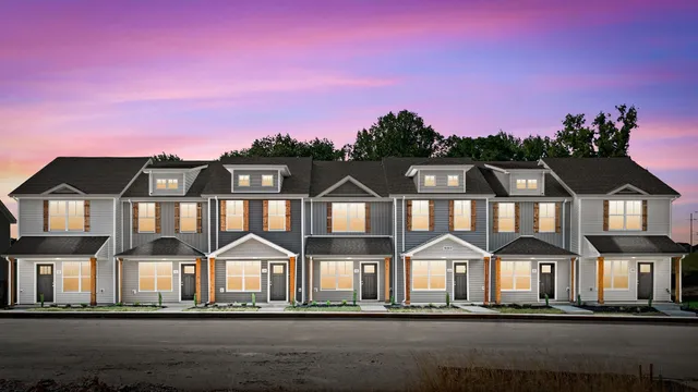 $1,295 | 102 Quarry Point Drive, Clarksville, TN 37043