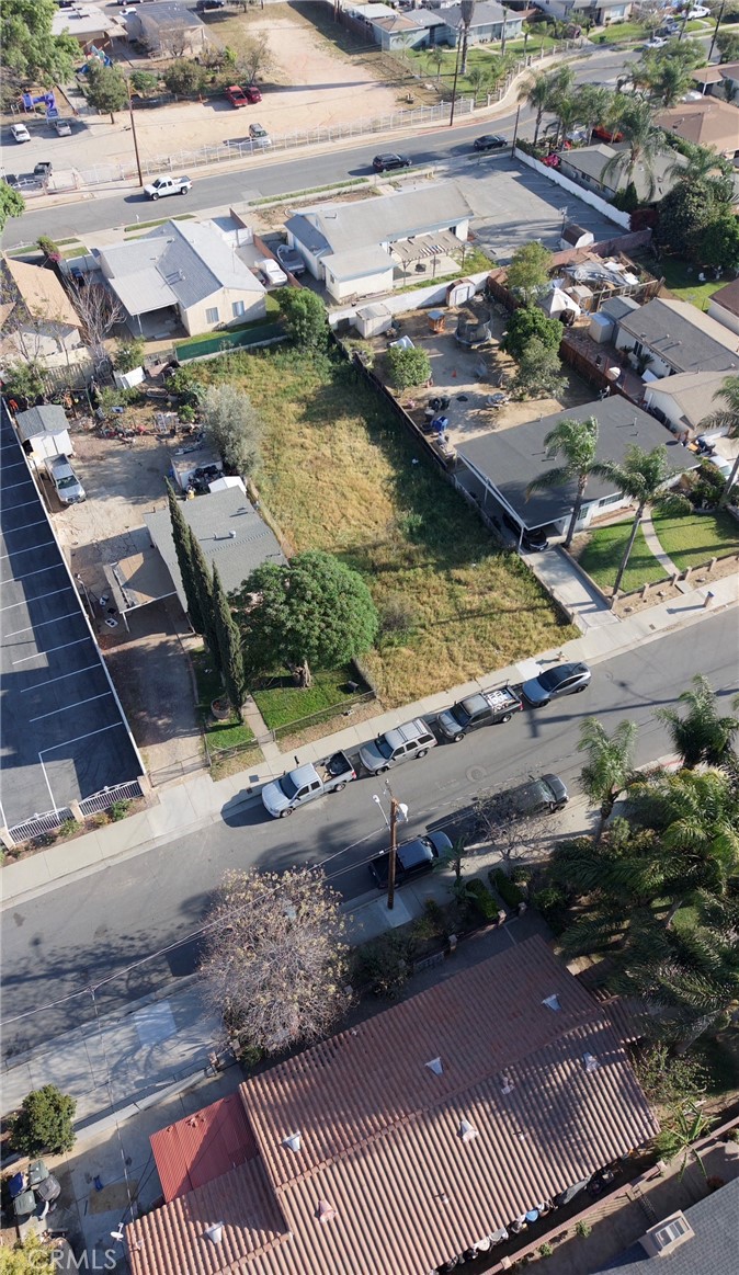 7542 Peters Street Riverside, CA 92504 - Photo 3 of 13 a view of a yard