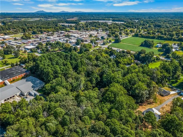 $325,000 | 420 Carolina Avenue, Yadkinville, NC 27055