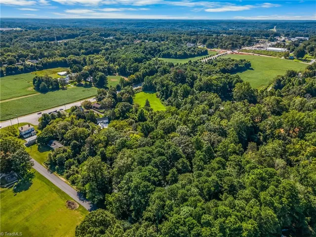 $325,000 | 420 Carolina Avenue, Yadkinville, NC 27055