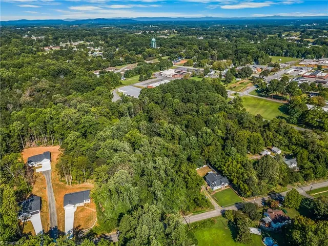 $325,000 | 420 Carolina Avenue, Yadkinville, NC 27055