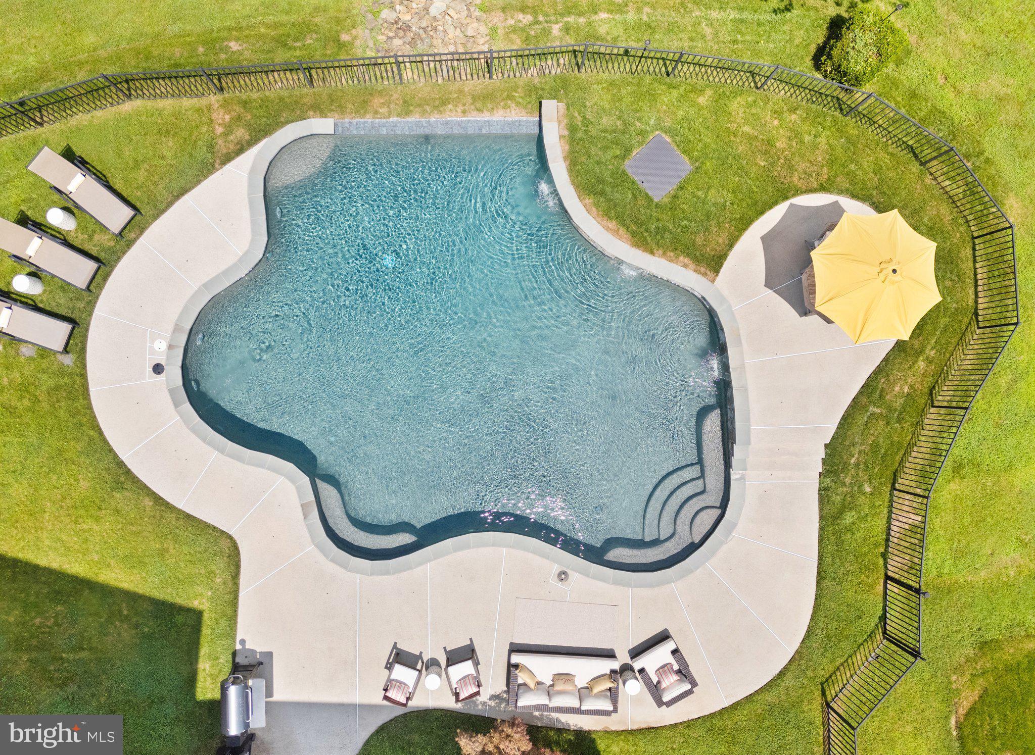 22077 Oatlands Road Aldie, VA 20105 - Photo 38 of 49