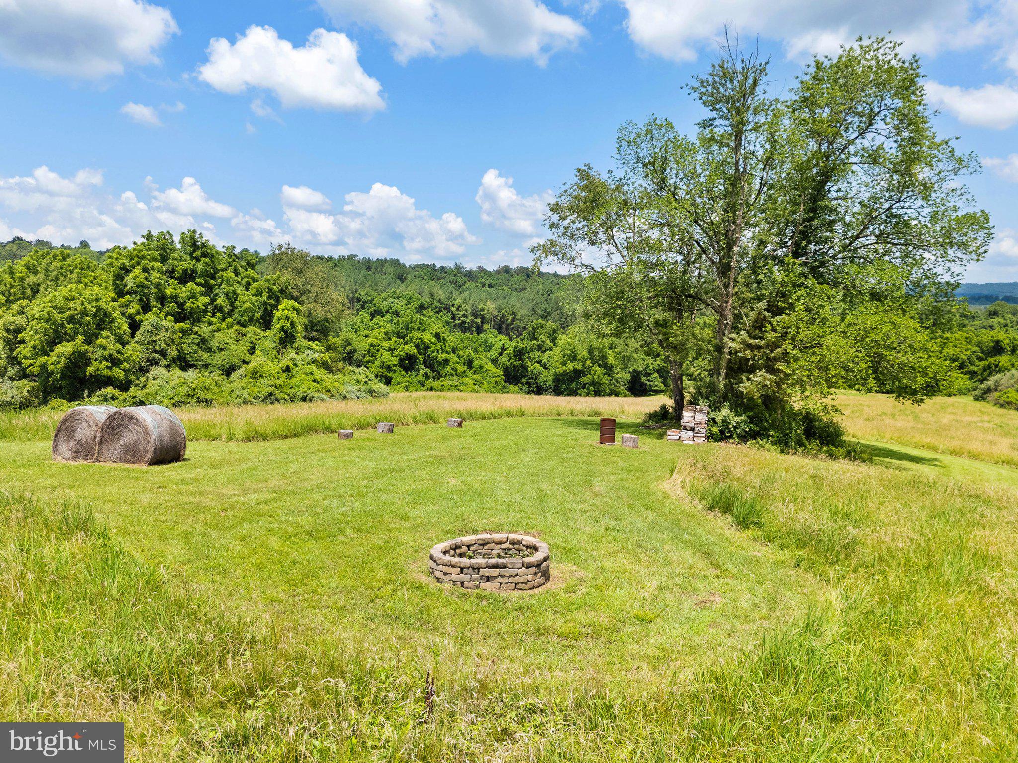 22077 Oatlands Road Aldie, VA 20105 - Photo 43 of 49