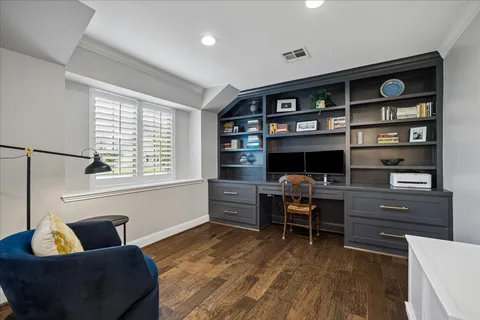 $980,000 | 722 West Forest Drive, Houston, TX 77079