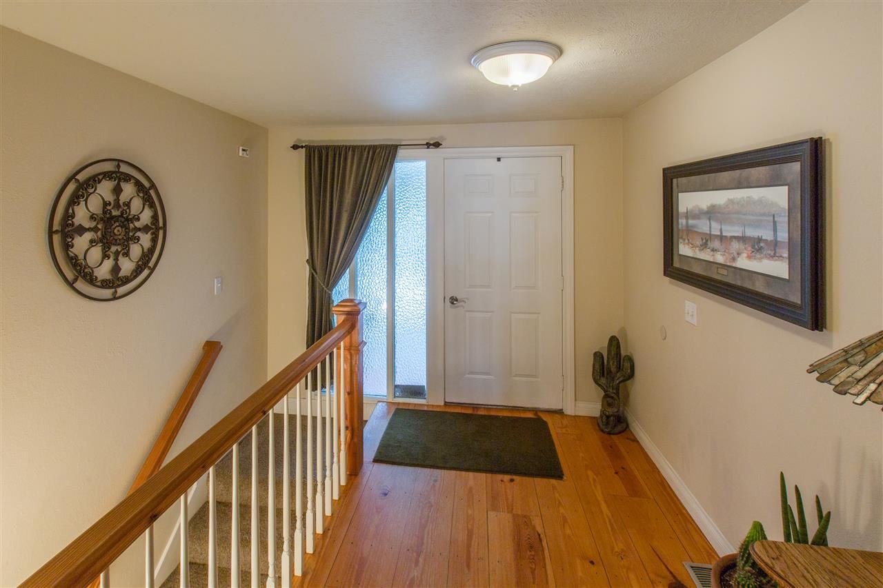 3608 South Fancher Road Spokane, WA 99223 - Photo 3 of 20