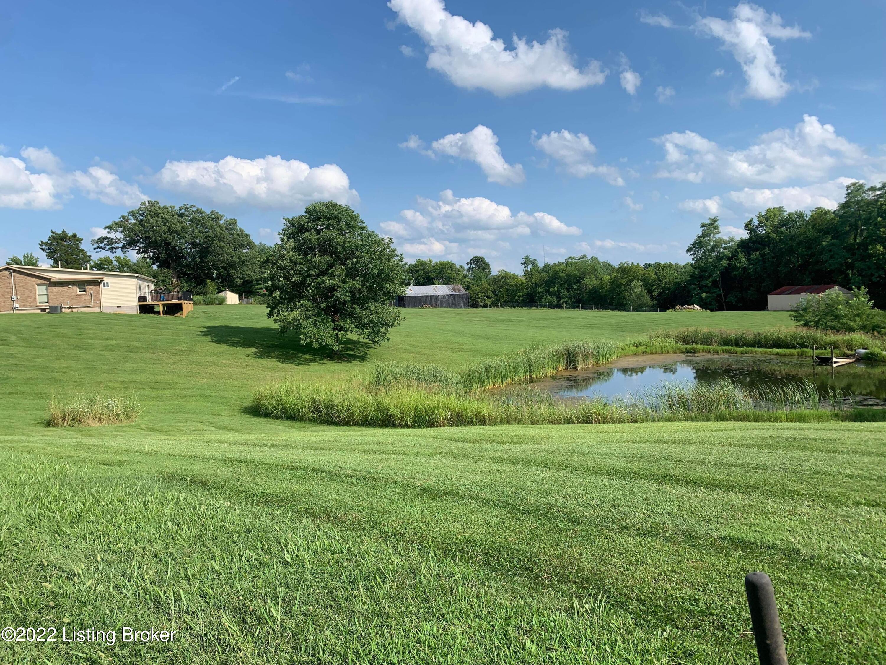 4400 Baker Lane Pendleton, KY 40055 - Photo 5 of 30 386930DB-32A8-4AC4-9F9D-46F556C40FE4