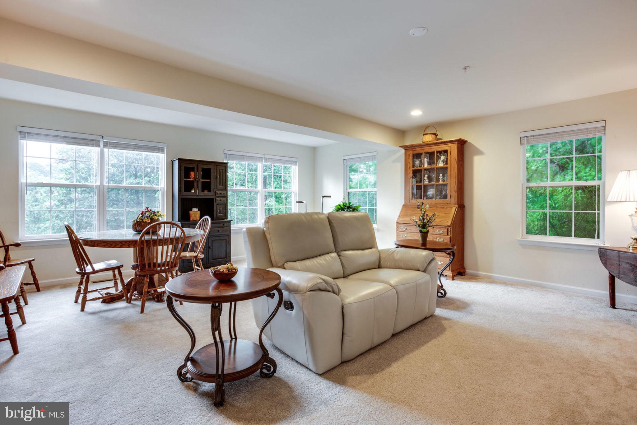 6944 Meadowlake Road New Market, MD 21774 - Photo 13 of 30 Great Room