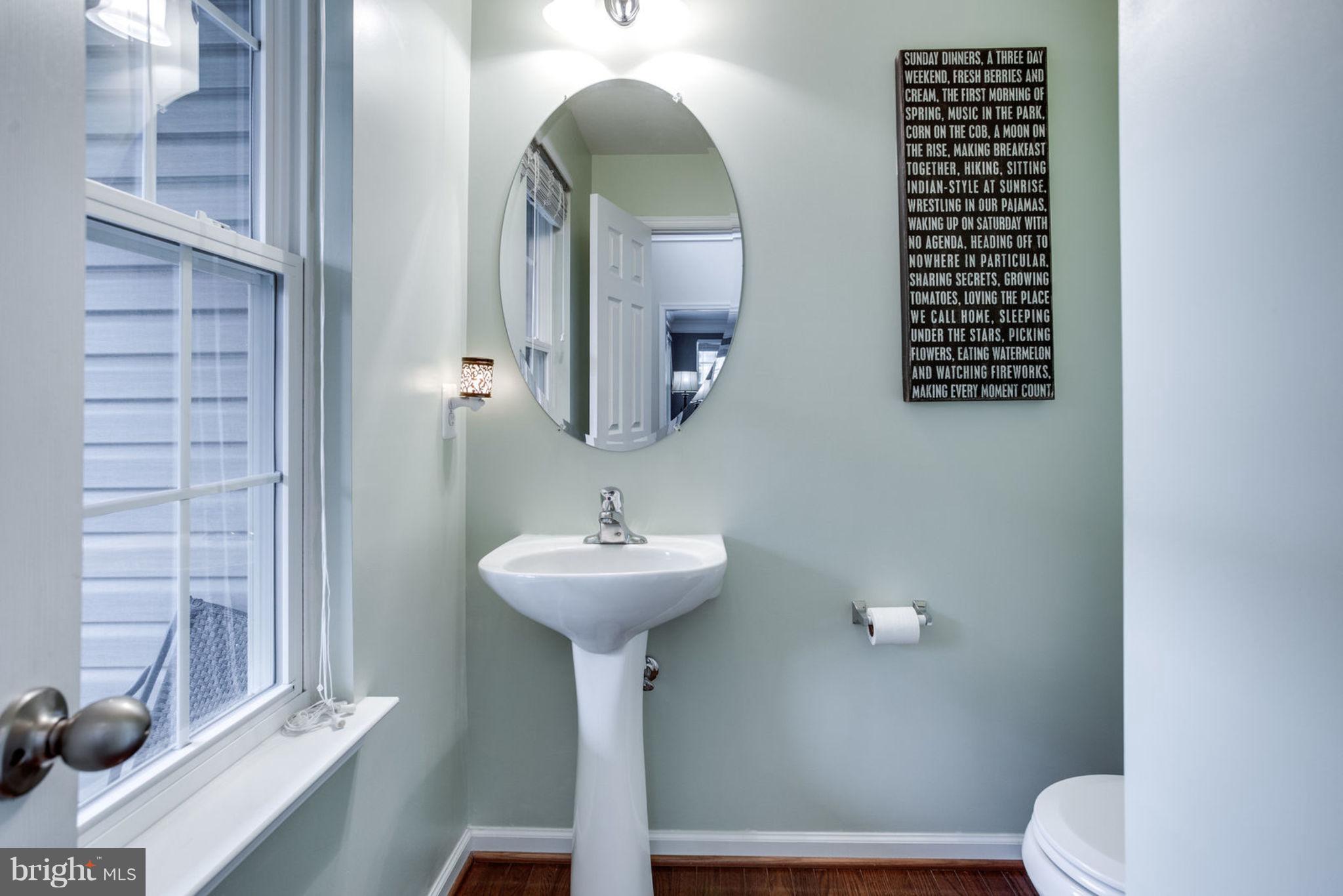 6944 Meadowlake Road New Market, MD 21774 - Photo 15 of 30 Powder Room