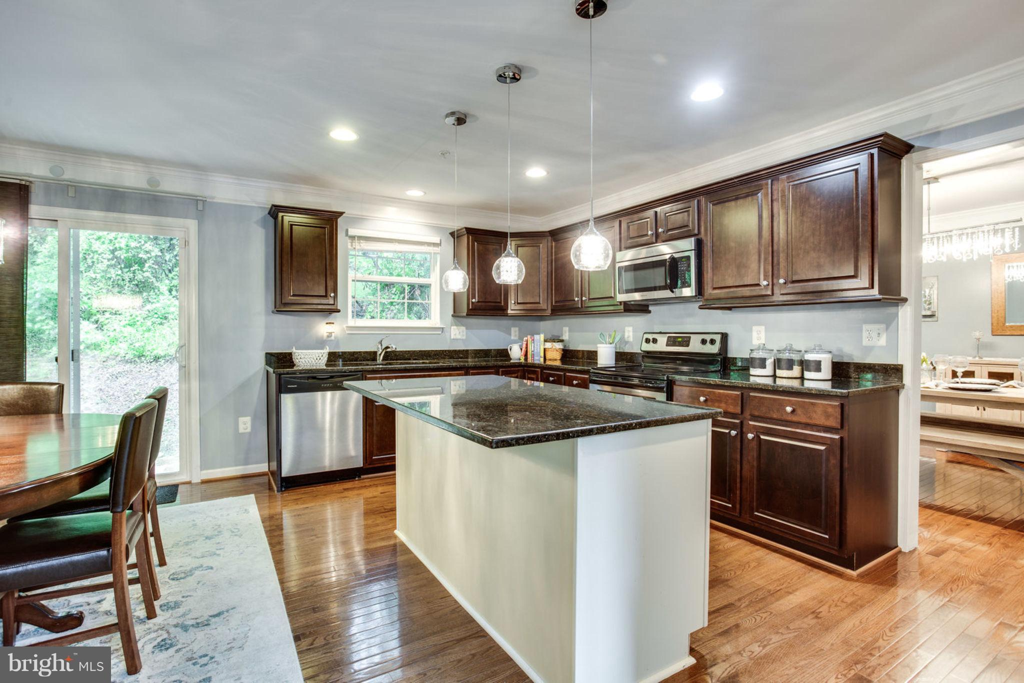 6944 Meadowlake Road New Market, MD 21774 - Photo 8 of 30 Kitchen