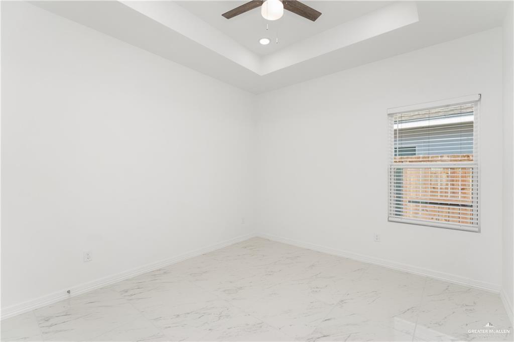 5712 Notre Dame Avenue, Unit 2 Mission, TX 78573 - Photo 7 of 11