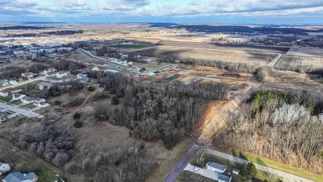 $62,500 | 414 Prairie View, Portage, WI 53901