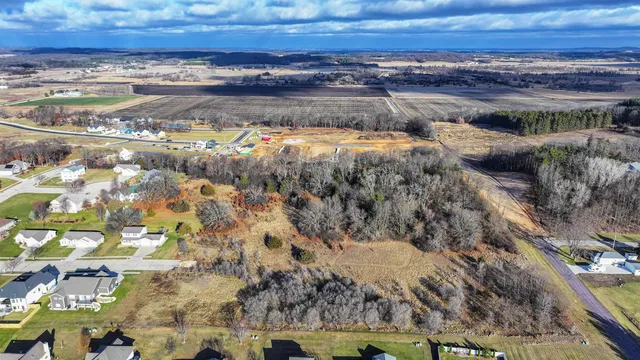 $62,500 | 414 Prairie View, Portage, WI 53901