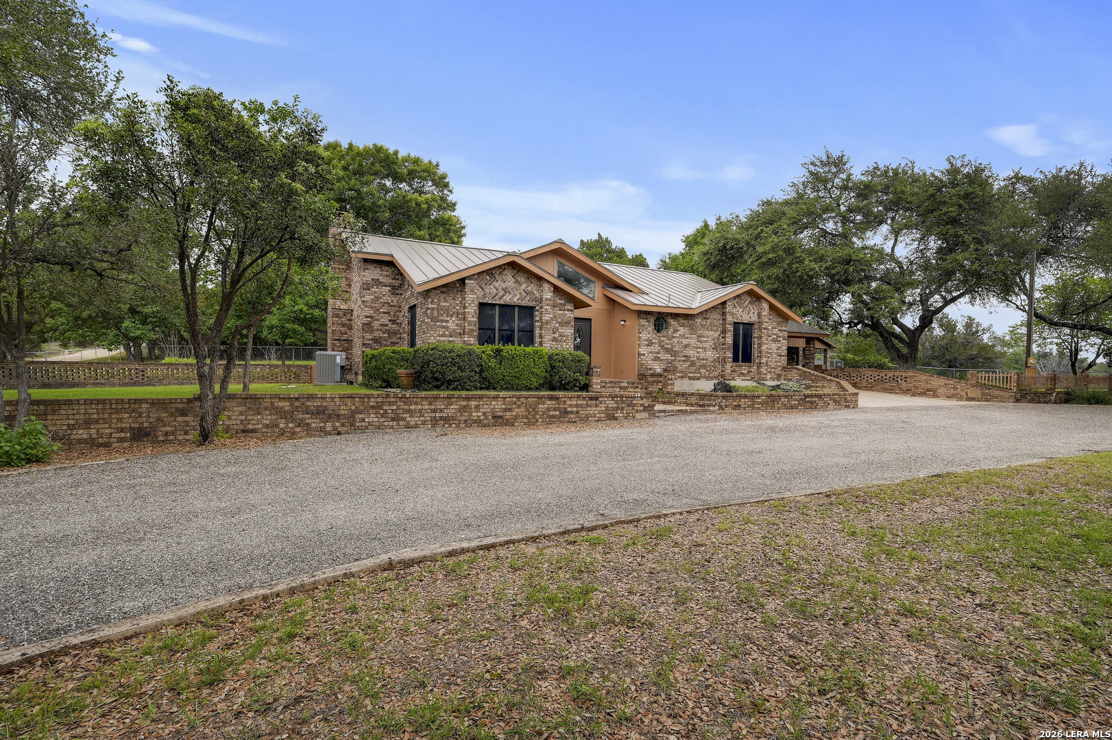 365 Buffalo Spring Road New Braunfels, TX 78132 - Photo 9 of 45