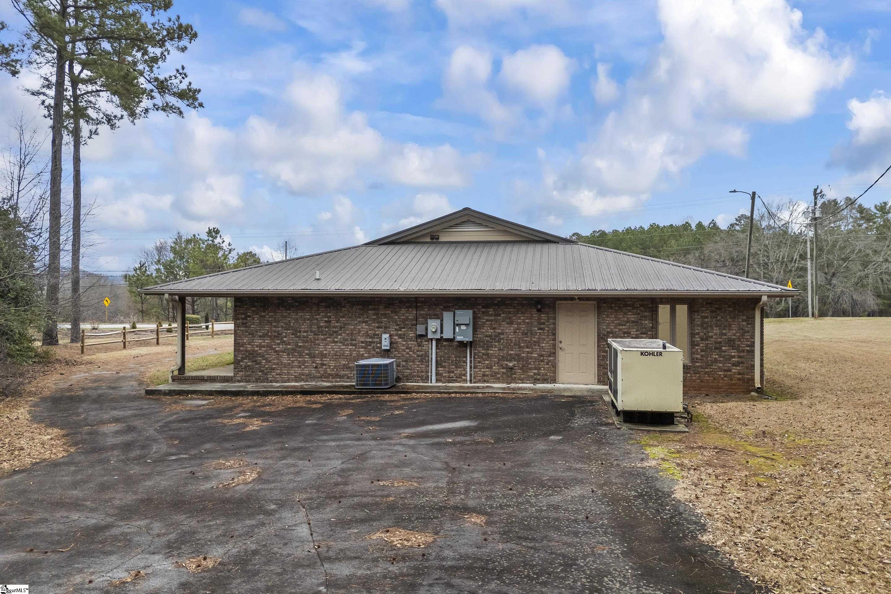2525 Gentry Memorial Highway Pickens, SC 29671 - Photo 11 of 49
