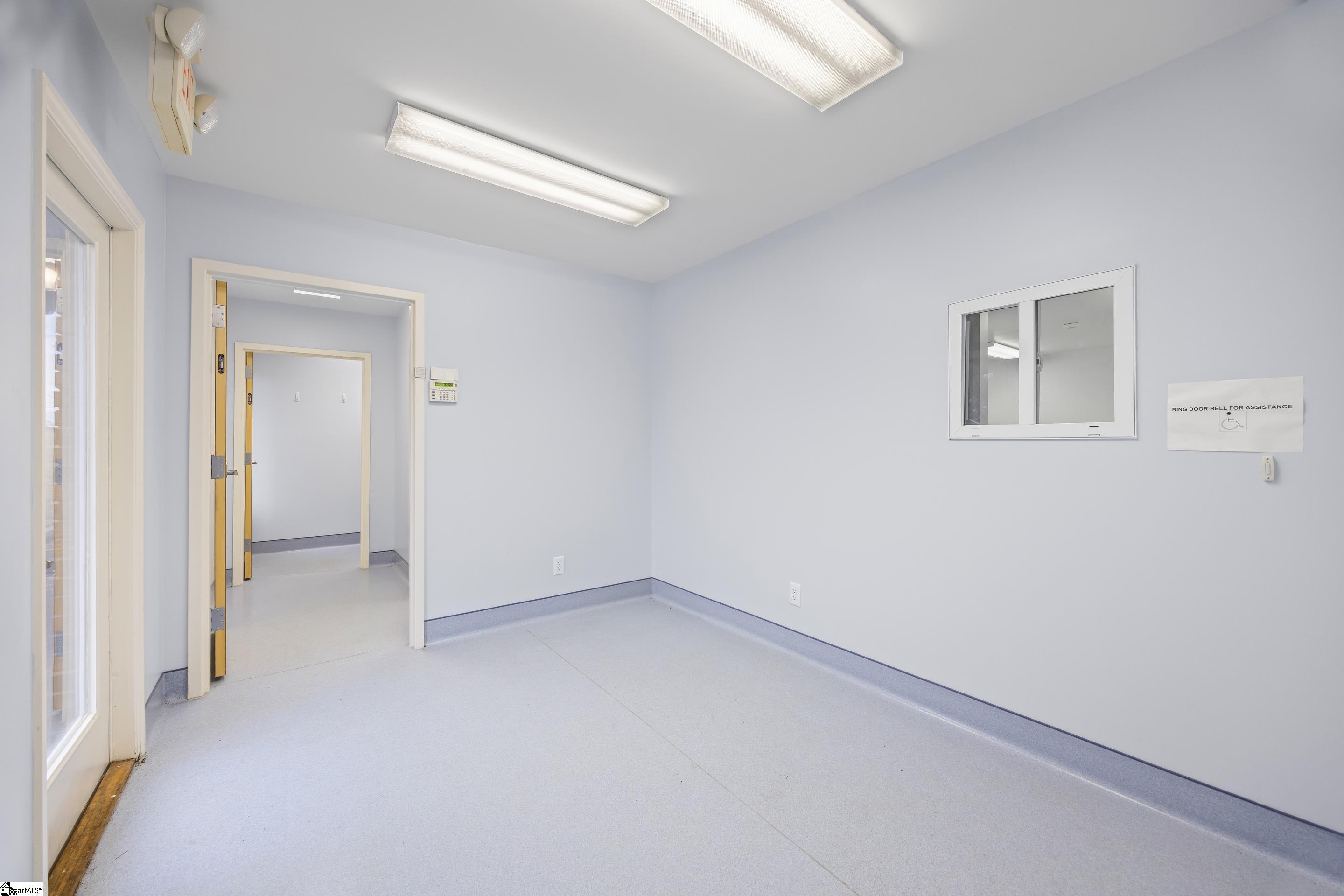 2525 Gentry Memorial Highway Pickens, SC 29671 - Photo 17 of 49