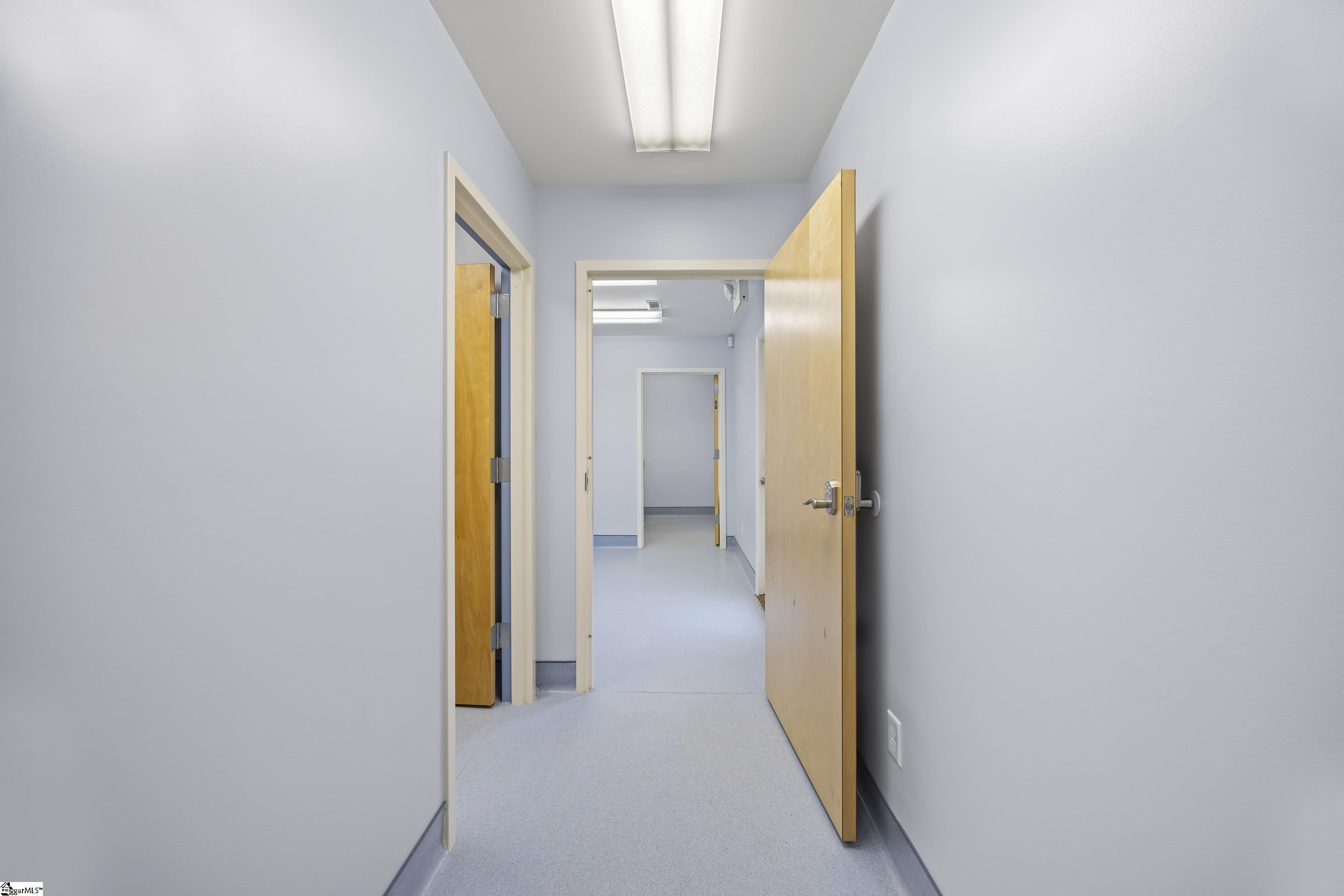 2525 Gentry Memorial Highway Pickens, SC 29671 - Photo 22 of 49