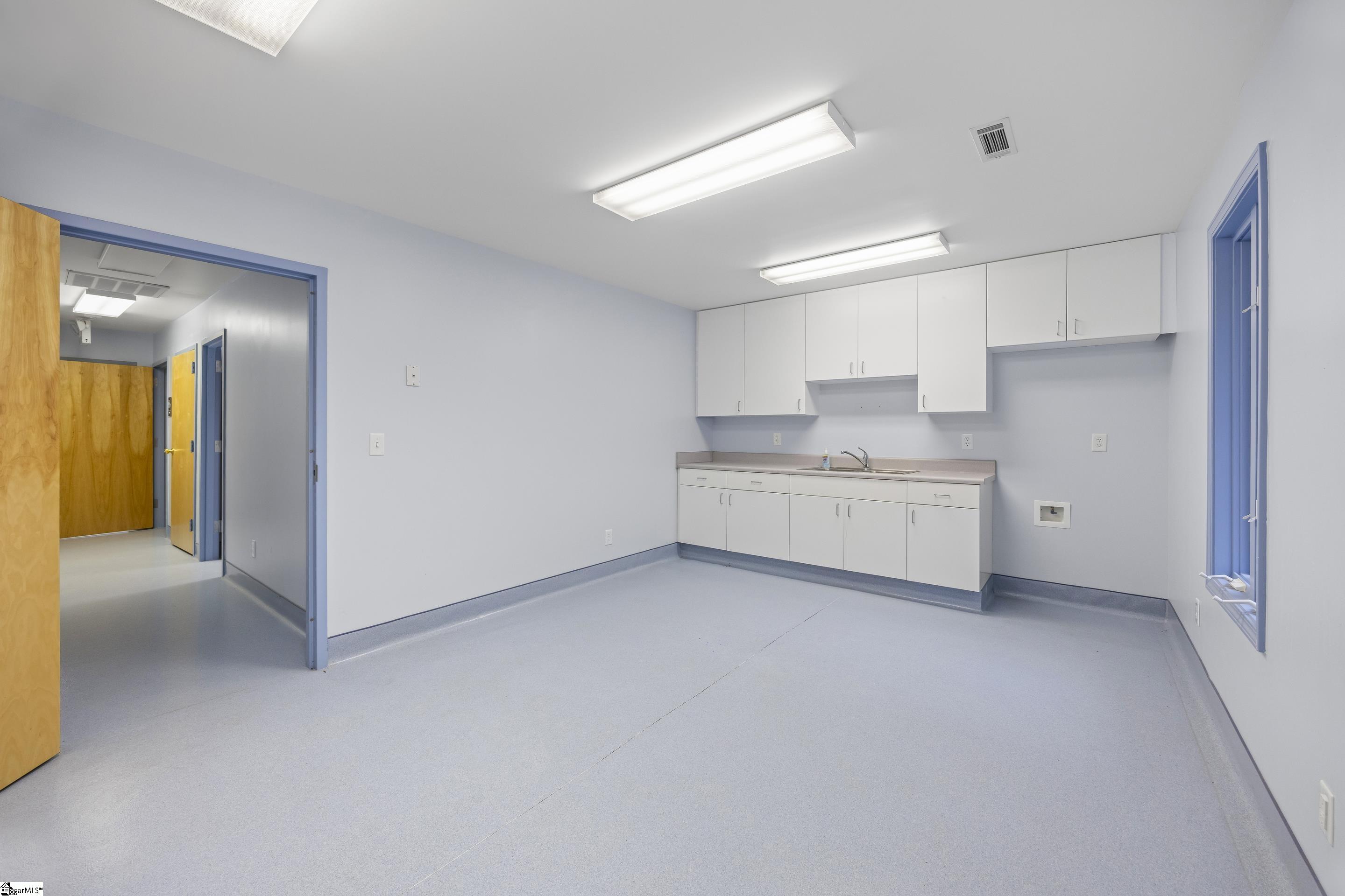 2525 Gentry Memorial Highway Pickens, SC 29671 - Photo 36 of 49