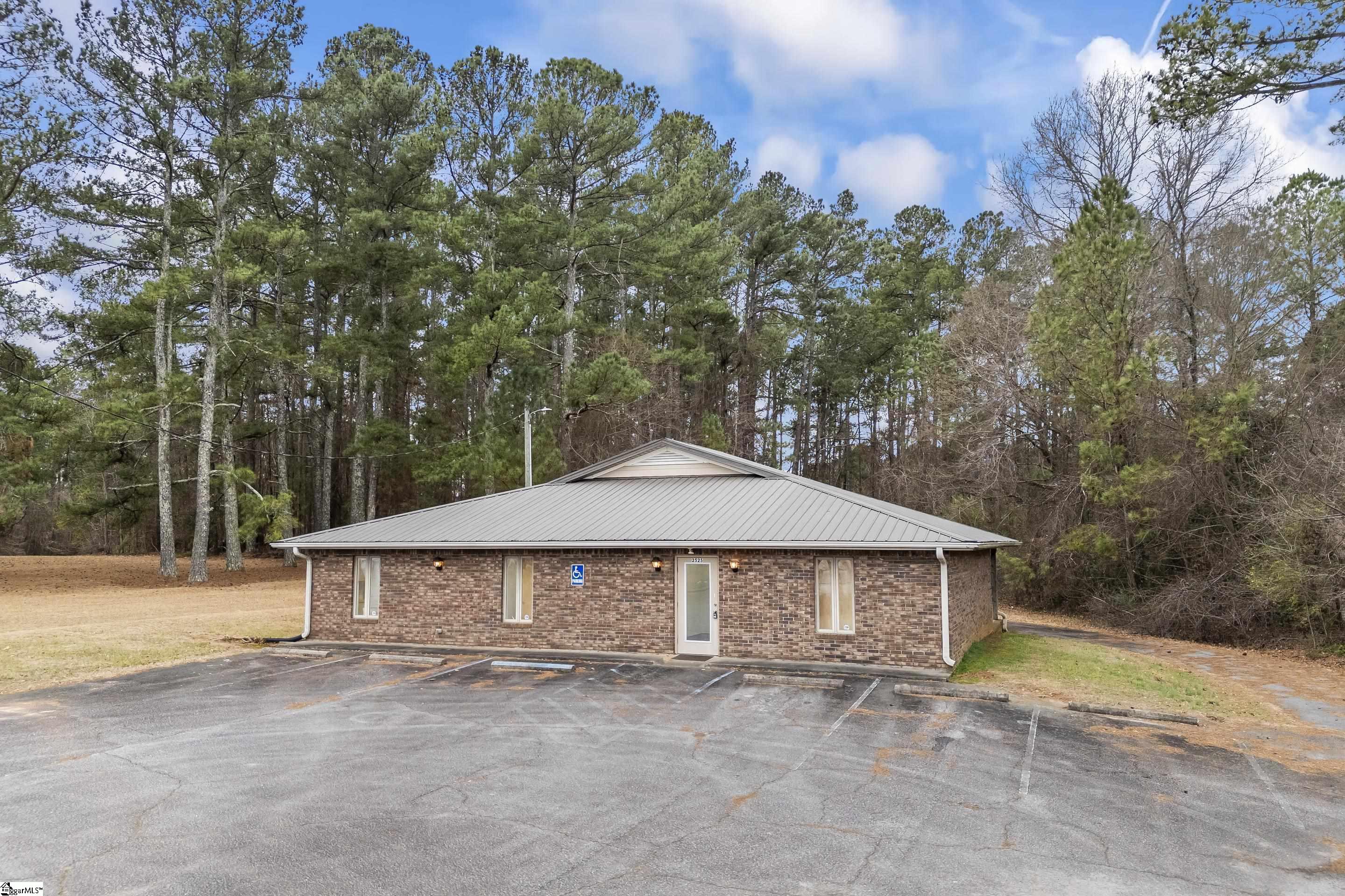 2525 Gentry Memorial Highway Pickens, SC 29671 - Photo 7 of 49