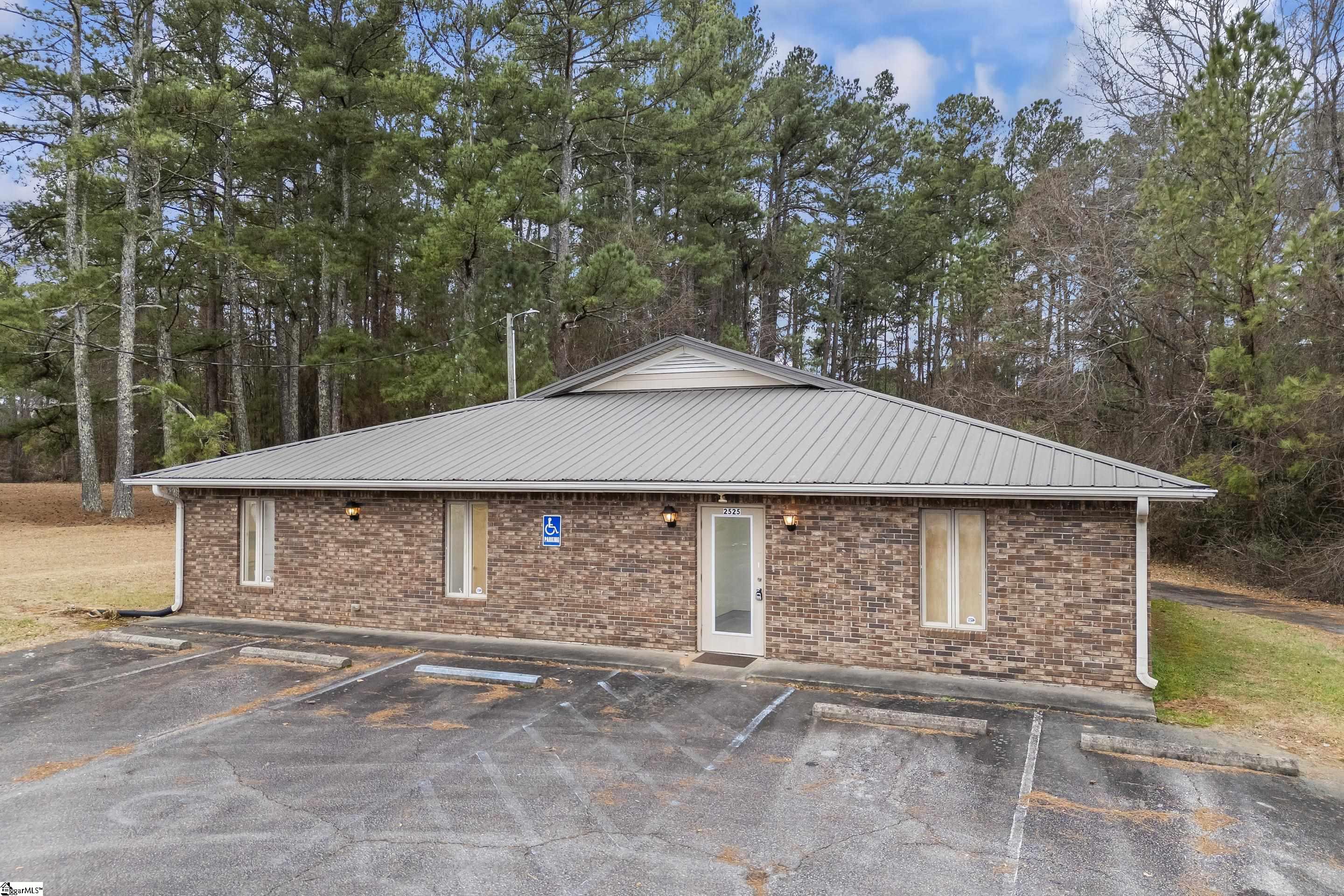 2525 Gentry Memorial Highway Pickens, SC 29671 - Photo 8 of 49