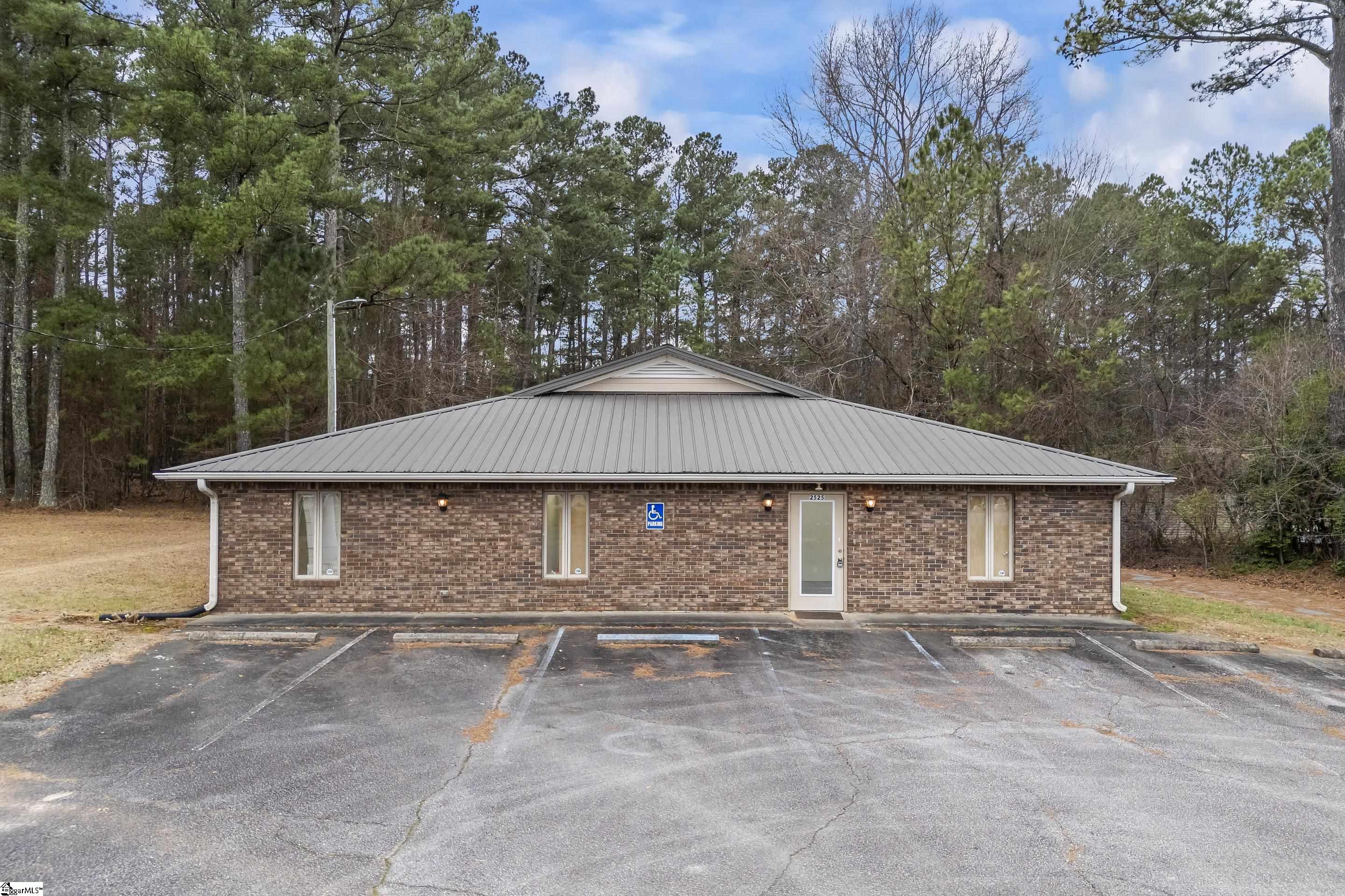 2525 Gentry Memorial Highway Pickens, SC 29671 - Photo 9 of 49