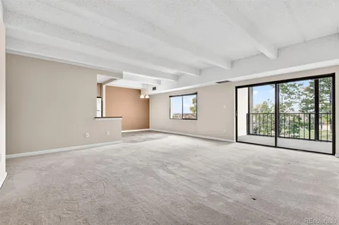 $289,000 | 7877 East Mississippi Avenue, Unit 207, Denver, CO 80247
