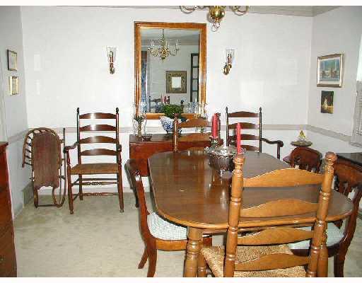 673 Blue Ridge Road Plum, PA 15239 - Photo 4 of 8 Dining Room. CROWN MOULDING AND CHAIR RAIL ACCENCUATES THIS LOVELY LARGE FRESHLY PAINTED DINING ROOM - EASY ACCESS TO THE KITCHEN AND THE LIVING ROOM TO ALLOW YOUR COMPANY TO "FLOW" TO ALL ROOMS
