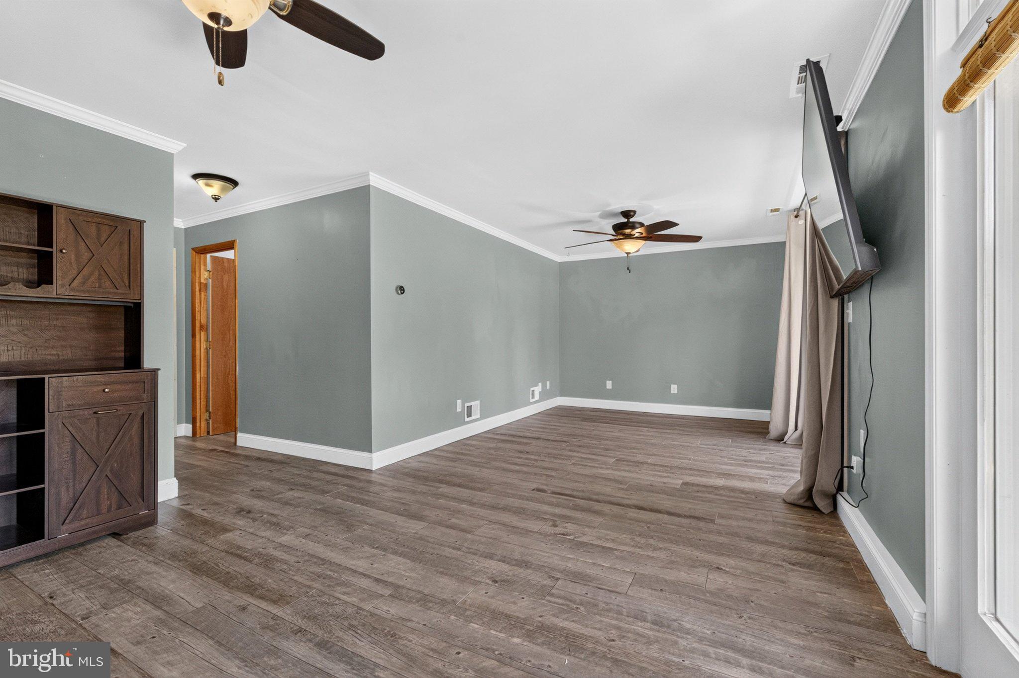 2858 Lodge Farm Road Baltimore, MD 21219 - Photo 10 of 49 Spacious room with modern charm.