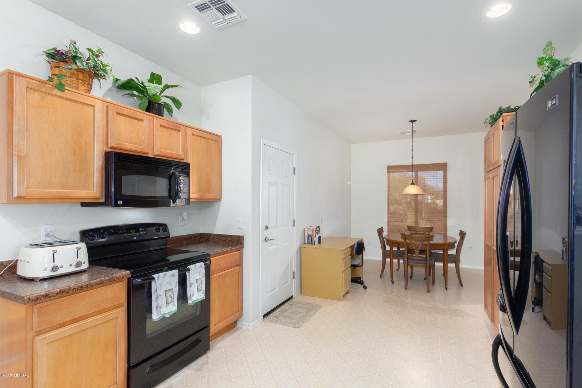 21635 East Reunion Road Red Rock, AZ 85145 - Photo 10 of 25 Gallery Image 10