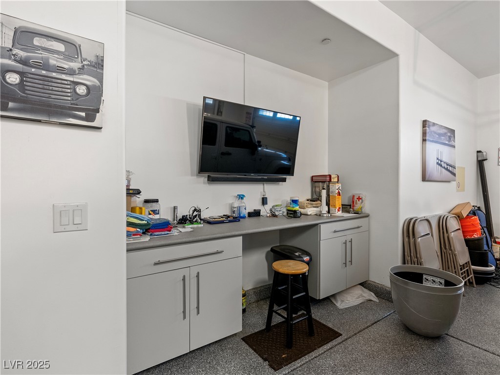 8775 Helena Avenue Las Vegas, NV 89129 - Photo 49 of 72 View of home office
